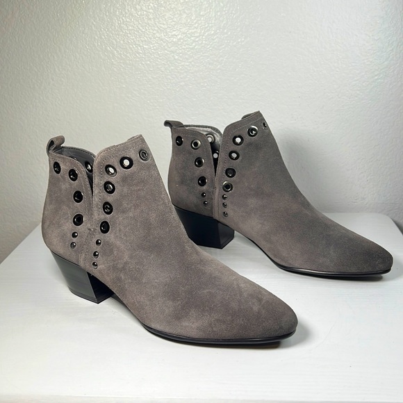Sam Edelman Shoes - Sam Edelman Rubin Women's Gray Eyelet Leather Ankle Bootie Cuban Heels Size 8